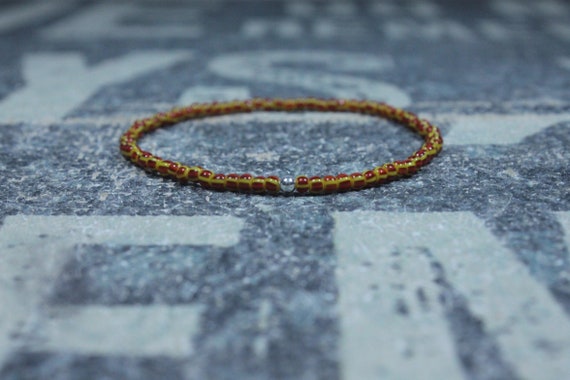 Mens Beaded Bracelet, Mens striped Bracelet, Minimal jewelry, Minimalist Bracelet, Mens Jewelry, Beaded Bracelet, Boyfriend Gift, Men's Gift