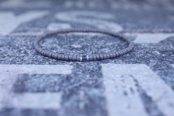 Iolite Bracelet, Mens Bracelet Iolite, Mens Gift, Mens Bracelet, Minimalist Iolite Bracelet, Beaded Bracelet, Mens Iolite Bracelet Gift