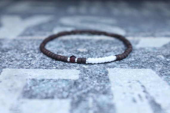 Garnet Bracelet, Mens Bracelet, Mens Beaded Bracelet, Minimalist Jewelry, Mens Gift, Gift for Him, Beaded Bracelet, Bracelet Men, Bracelet