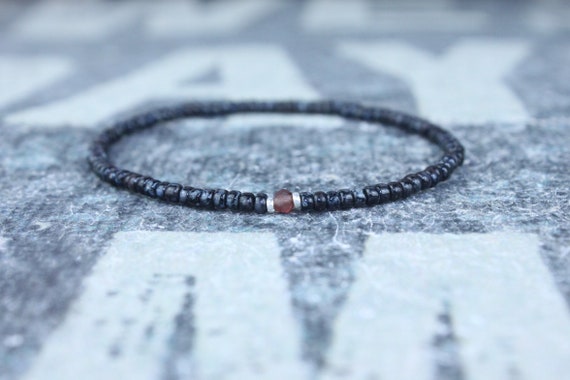 Garnet Bracelet, Mens Bracelet, Mens Beaded Bracelet, Minimalist Jewelry, Mens Gift, Gift for Him, Beaded Bracelet, Bracelet Men, Bracelet