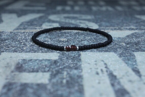 Garnet Bracelet, Mens Bracelet, Mens Beaded Bracelet, Minimalist Jewelry, Mens Gift, Gift for Him, Beaded Bracelet, Bracelet Men, Bracelet