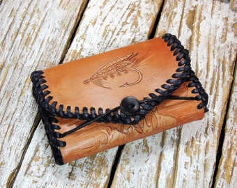 Manchette de pêche à la mouche en cuir avec peau de mouton - personnalisée par pyrogravure et initiales-portefeuilles de pêche-pochette de mouches- cadeaux de pêche à la mouche - France
