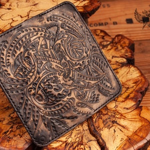 Billetera de cuero para hombre / Billetera de cuero biker / cartera tallada / cartera de cuero bifold / regalo de hombre / cartera de cuero largo / billetera biker para hombre