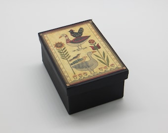 A Goose and her Gander small paper mache storage gift box