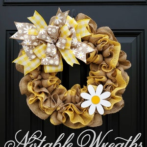 Yellow Spring daisy wreath for front door, Spring burlap wreath with daisies, double door wreath, yellow Spring wreath, daisy decor