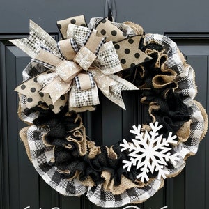 Farmhouse Winter snowflake wreath for front door, Black and white winter wreath, burlap wreath for winter, buffalo check wreath