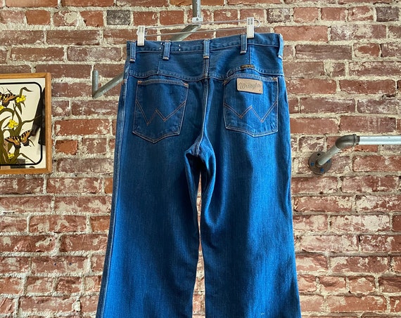 phone number for wrangler jeans