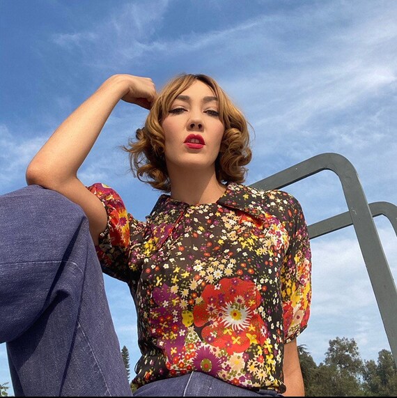 70s Dagger Collar Sheer Floral Blouse with Puff Sl