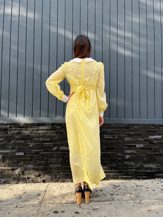 70s Flocked Yellow Peter Pan Collar Sheer Gown - image 5