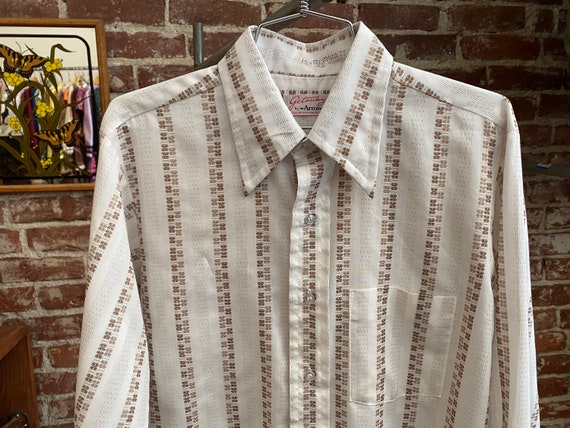 Mens 70s Geometric Stripes Button Down Shirt