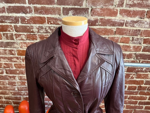 70s Oxblood Leather Belted Jacket with Removable … - image 3