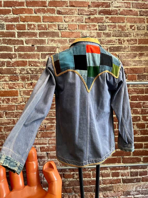 TrendAura Vintage Denim Jacket For Men With Black Patch Pockets Patchwork Design Spring Coat
