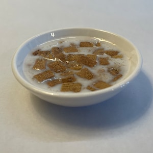 Replica Cinnamon Toast Crunch cereal bowl 1:3 scale