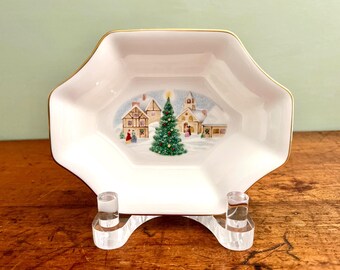 Mikasa “Merry Christmas” Sweet Meat Dish