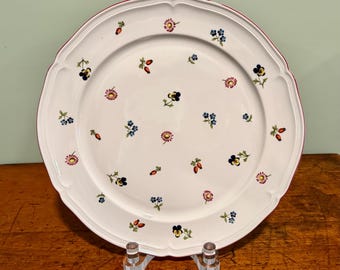 Villroy and Boch “Petite Fleur” Chop Plate