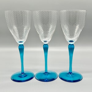 Beautiful Turquoise Stem, Clear Swirl  Bowl, Wine or Water Goblets, Set of 3