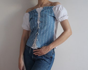 Denim Top Paysan Blouse Lace Up Jean Top vintage années 90 Denim White Cotton Blouse Manches courtes Puff Sleeve Country Cowgirl Western XS Taille