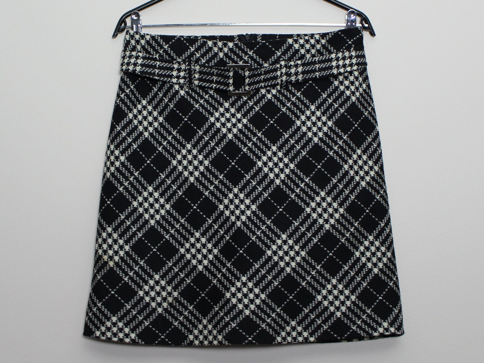 Black and white plaid wool skirt deals