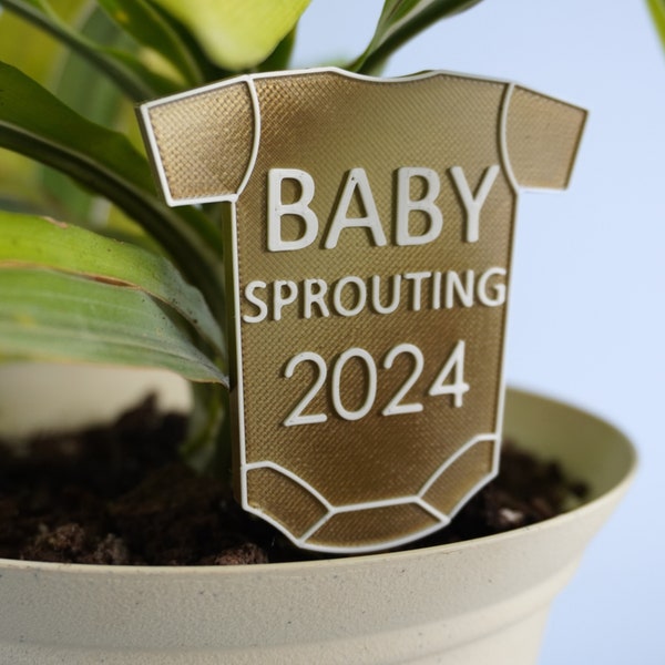 Pregnancy Announcement Plant Marker | Pregnancy Announcement Ornament | Plant Baby Announcement | Baby Sprouting Plant Stake