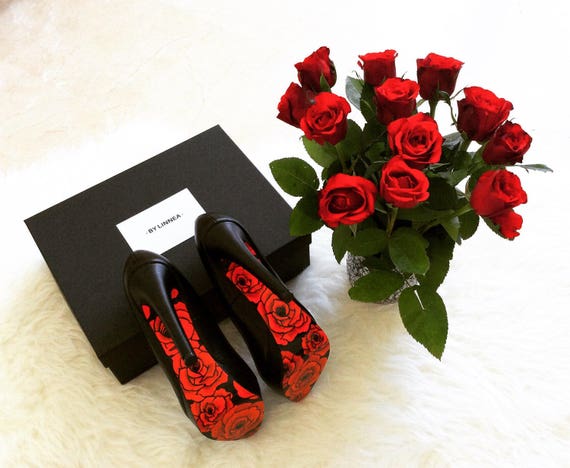 red bottom shoes for women