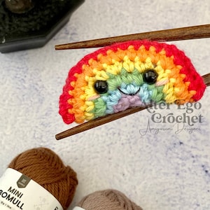 Mini rainbow crochet amigurumi pattern, sky, celestial, keychain, kawaii, tiny, little, small, cute, quick, fast, easy, hæklet regnbue