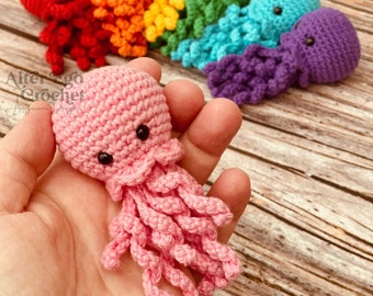 NO SEW - jellyfish crochet amigurumi pattern, jelly fish, octopus, squid, cotton and chenille version