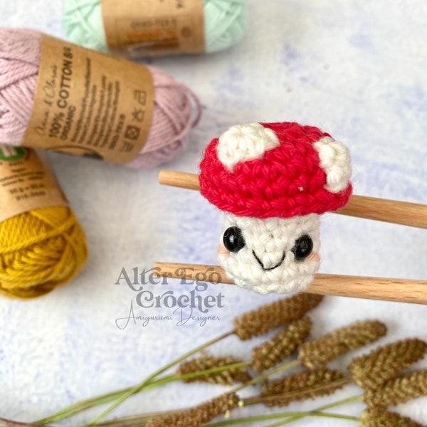 Mini mushroom crochet amigurumi pattern, fungus, shroom, small, tiny, scary, kawaii, cute, hæklet svamp, instant PDF-download