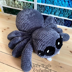 Huge tarantula crochet amigurumi pattern, big spider, bug, insect, Tony the Tarantula image 6