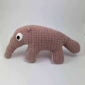 Crochet anteater pattern, Amigurumi anteater pattern, ant, ant eater, hæklet myresluger edentata, armadillo, antbear, Instant PDF download