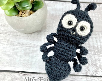 NO SEW (except the eyes) ant crochet amigurumi pattern, bug, bugs, ants, beetle, insect, insects, spider, hæklet myre, instant PDF download