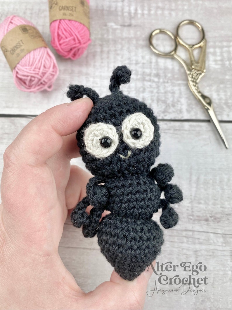 NO SEW (except the Eyes) Ant Crochet Amigurumi Pattern, Bug, Bugs, Ants ...