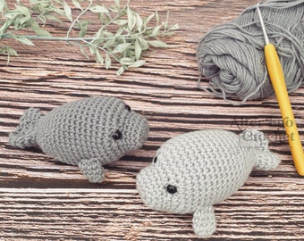 LOW SEW Crochet manatee pattern, amigurumi manatee pattern, dugong, seal, sea creature, ocean, hæklet søko