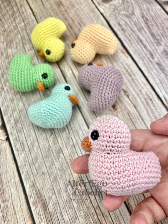縫わずに作れるゴム製アヒルのあみぐるみ編み図 – かわいい簡単な