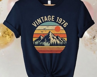 Vintage 1976 Birthday T-Shirt – 50th Birthday Gift for Her II