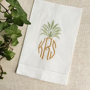 Guest Towel Embroidered Linen Hand Towel Personalized Linen Hand Towel Custom Fingertip Towel Personalized Guest Bathroom Linens Gift Idea