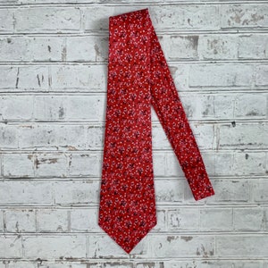 Red Cotton Ditsy Floral Boho Necktie Mens Tie