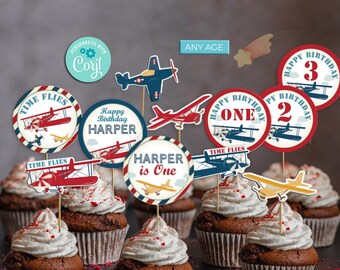 Adornos vintage para cupcakes de cumpleaños con diseño de avión - Corjl - Decoraciones circulares para tartas de fiesta con temática de aviones - El tiempo vuela - Arriba, arriba y lejos - Primer cumpleaños - Cualquier edad - A105