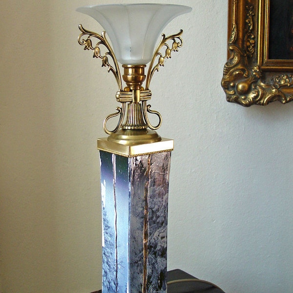 Designer Tisch Lampe Lichtobjekt „Regency"