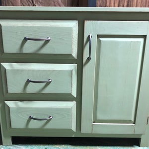 Primitive Buffet / 3 Drawer Single Door image 8