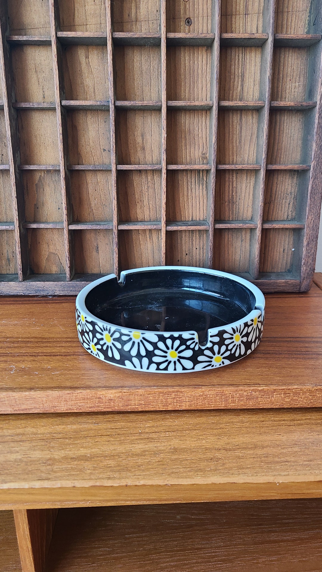 Japanese Daisy Ashtray Key Dish Catch All Flower Ashtray Etsy