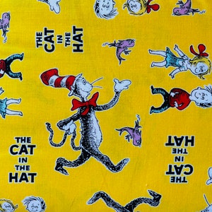 The Cat in the Hat  - Dr.Seuss - Robert Kaufman - Yellow Cotton Fabric  - Quilting Cotton - T1920004