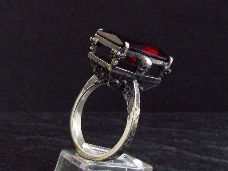 SKULLS AND ACANTHUS-silver 925