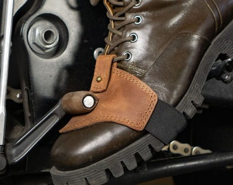 Leather Motorcycle Shifter Boot Protector, Gear Shift Shoe Guard, Handmade Biker Gift, Boot Cover + Free Personalized Keychain