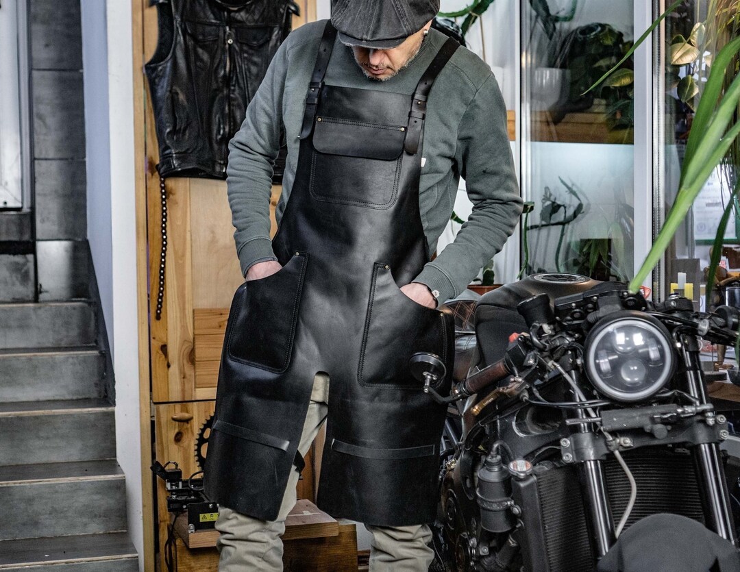 Lederschürze für Holzarbeiten, Schweißschürze mit 6 Werkzeugtaschen, robuste Hitze und Flamme, Werkstattschürze für Schweißer und Schmiede Lederschürze für Holzarbeiten, Schweißschürze mit 6 Werkzeugtaschen, robuste Hitze und Flamme, Werkstattschürze für Schweißer und Schmiede