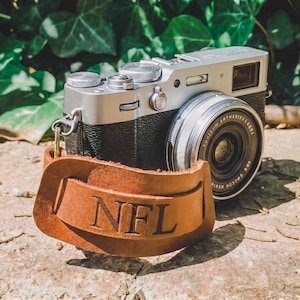 Leather Camera Wrist Strap, Full Grain Crazy Horse, DSLR Mirrorless Hand Strap, Personalized Gift for Photographer, Handmade Spain