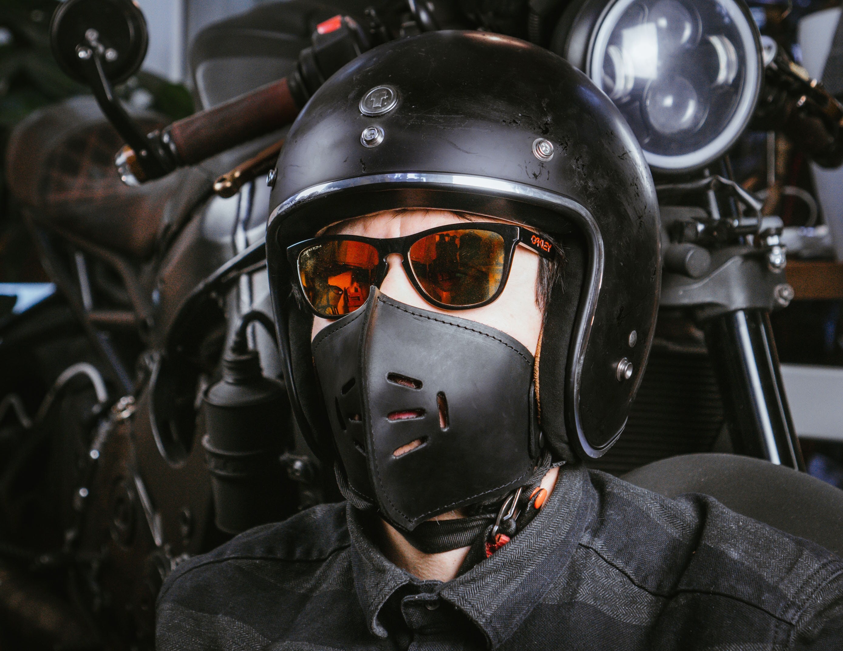 Masque moto en cuir (sans filtre) - Sankakel