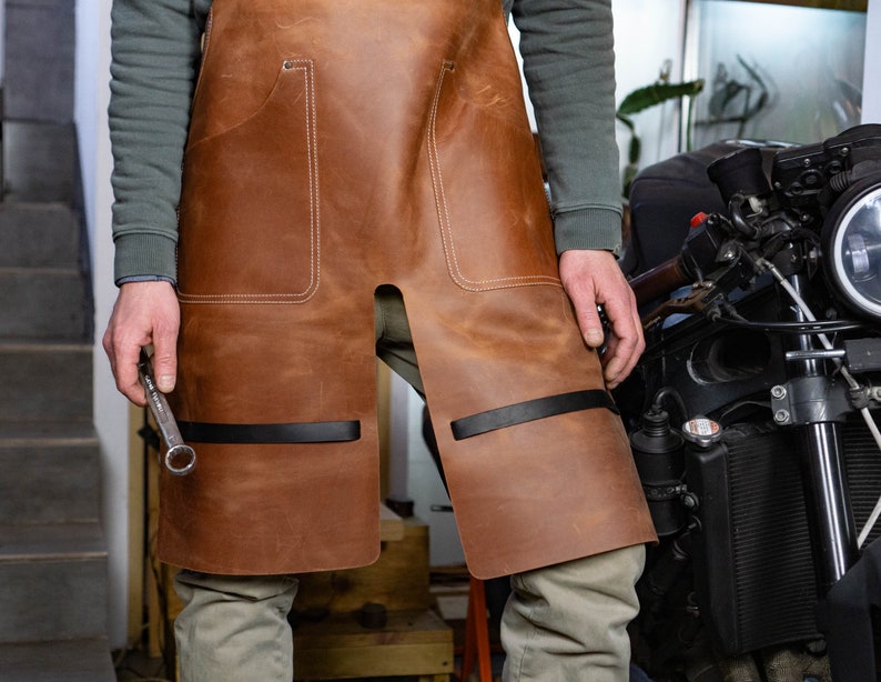 Split Leg Leather Apron, leather apron blacksmith, leather apron woodworking, Leather Apron Personalized, Grilling leather apron, BBQ apron