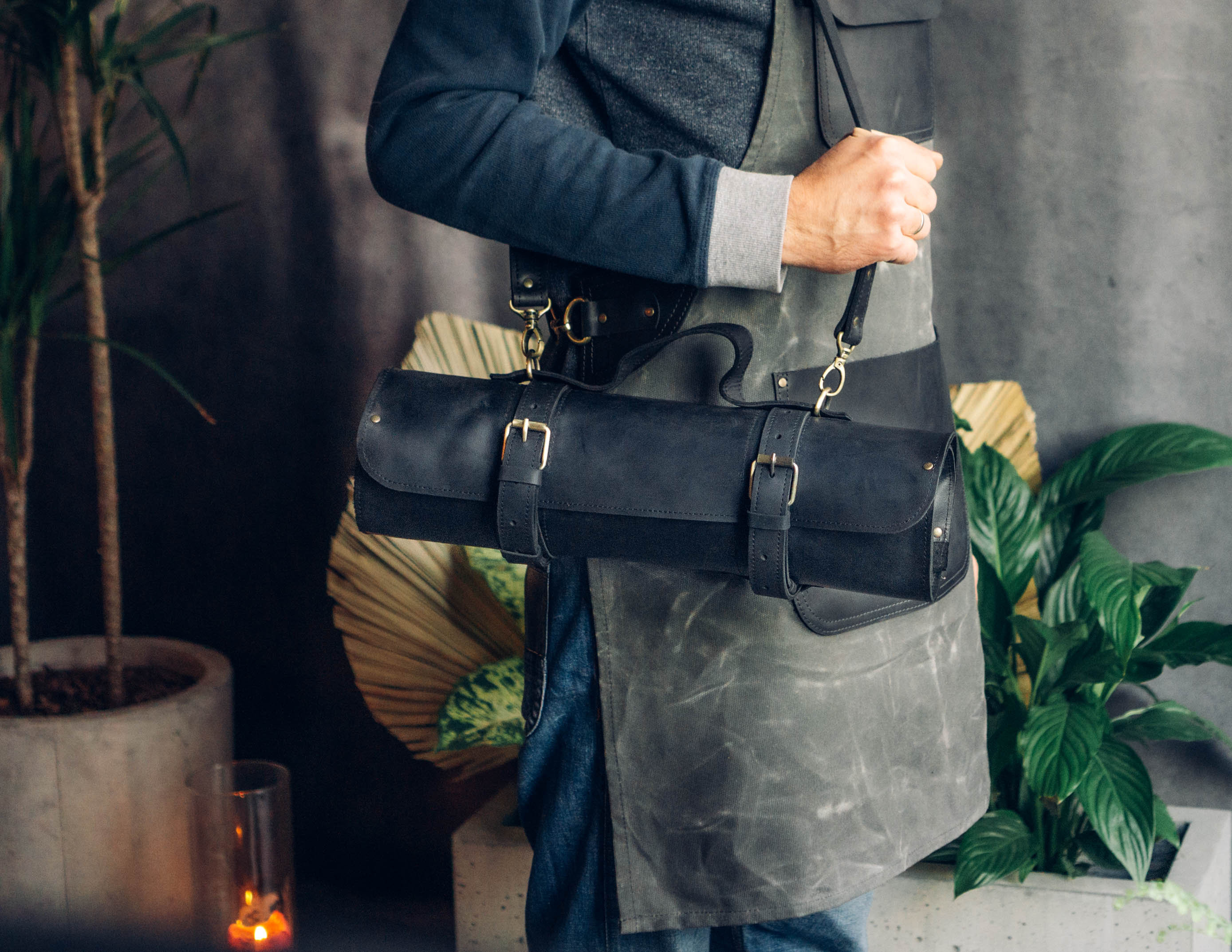 Chef Gifts Leather Knife Roll, Chefs Knife Bag, Leather Knife Bag