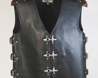 Black Leather Biker Vest Men, Full Grain Cowhide Motorcycle Club Vest, Cruiser Chopper Riding Gear, Handmade Spain