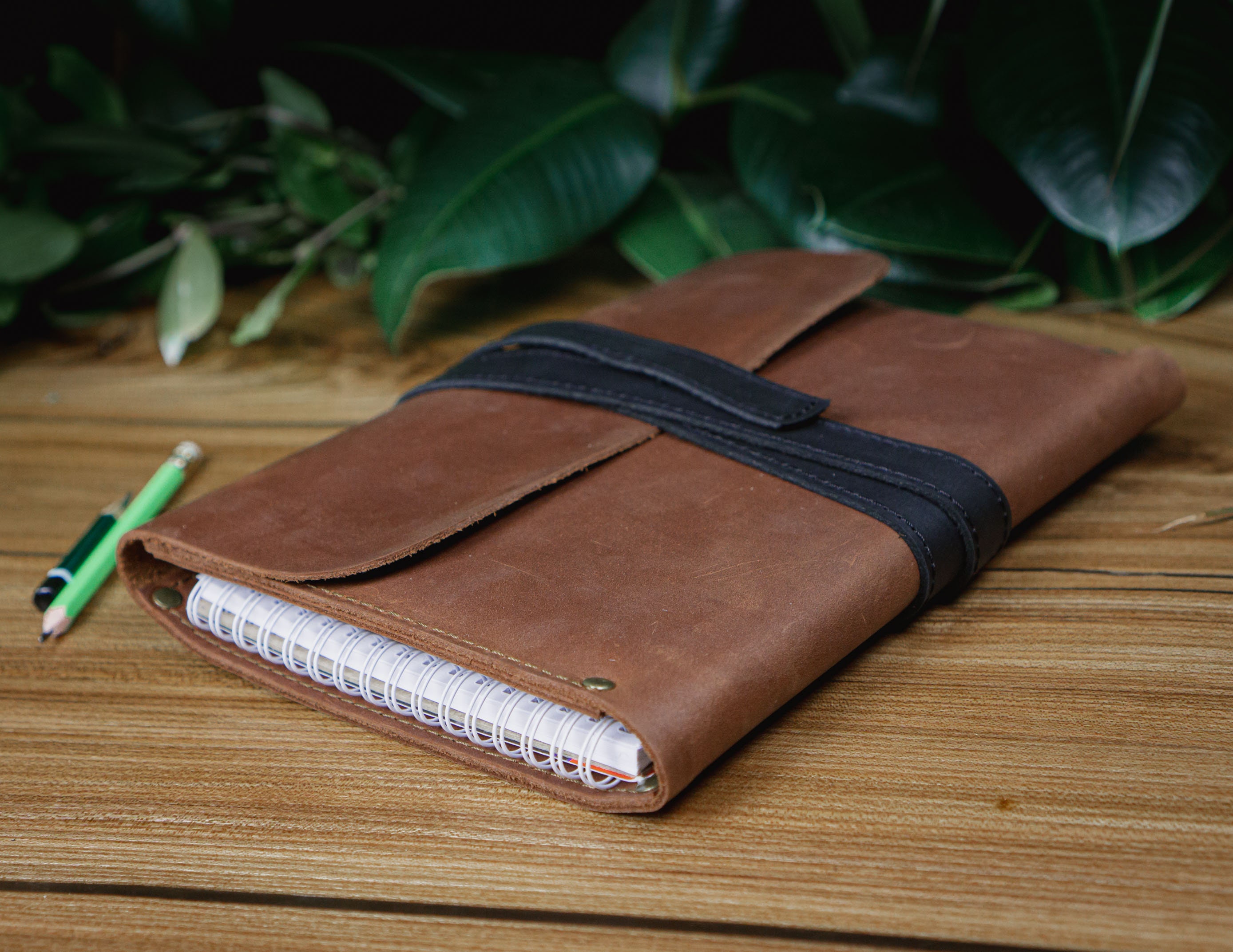 Unlined Leather Sketchbook Personalized Gift for Artists